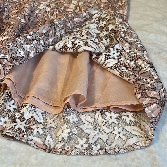 Aizhe Floral Lace Dress - Picture 13 of 13